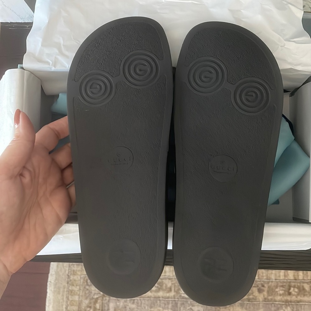 Gucci Pursuit Slide Sandal Size 41 - Picture 10 of 15